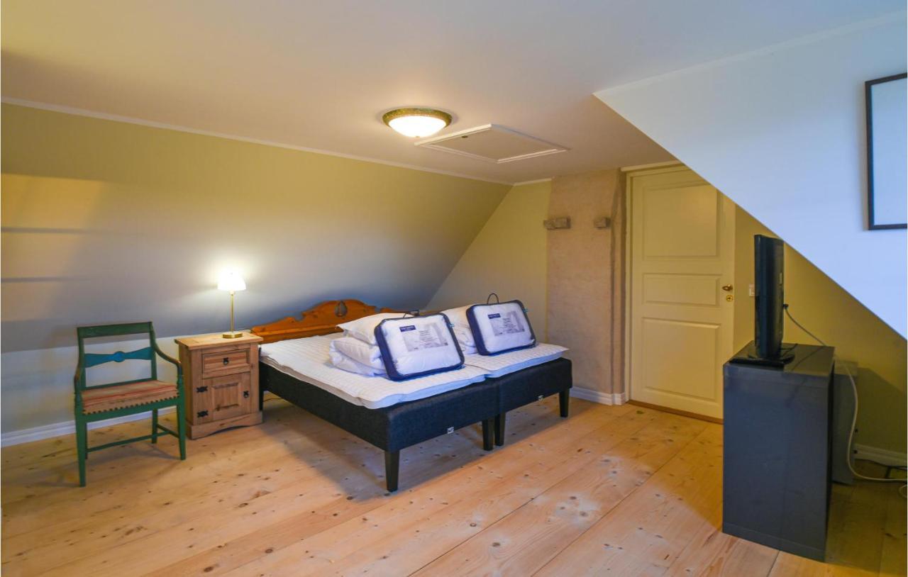 Stunning Home In Gotlands Tofta With 3 Bedrooms Eskelhem Exteriör bild